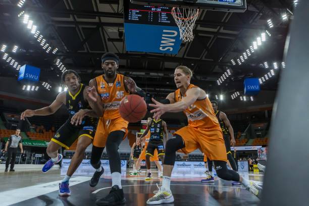 业与细致 业与细致