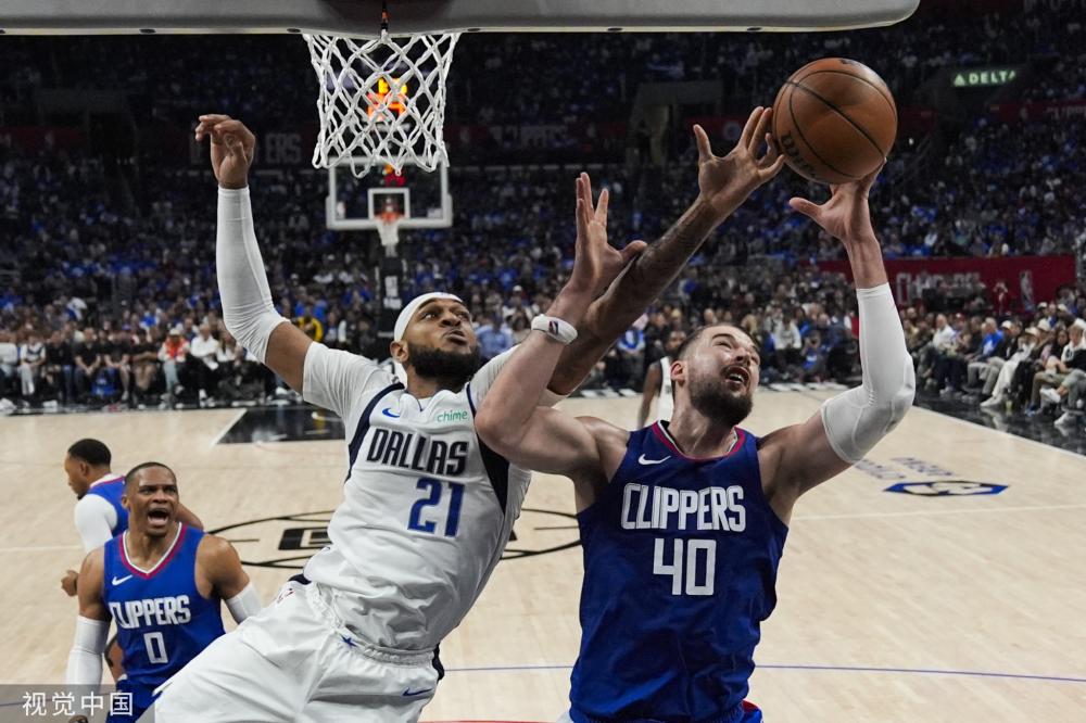 海报背后的 海报背后的